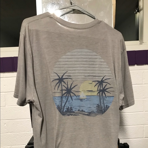 Grey t shirt - Picture 2 of 3